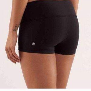 LuluLemon boogie shorts (high rise)